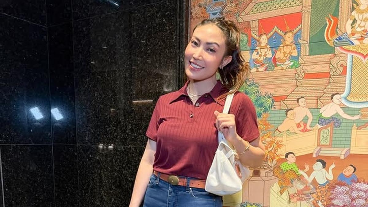 Perjuangan Ayu Dewi Pulang ke Jakarta dari Bangkok Usai Anak Krakatau Meletus