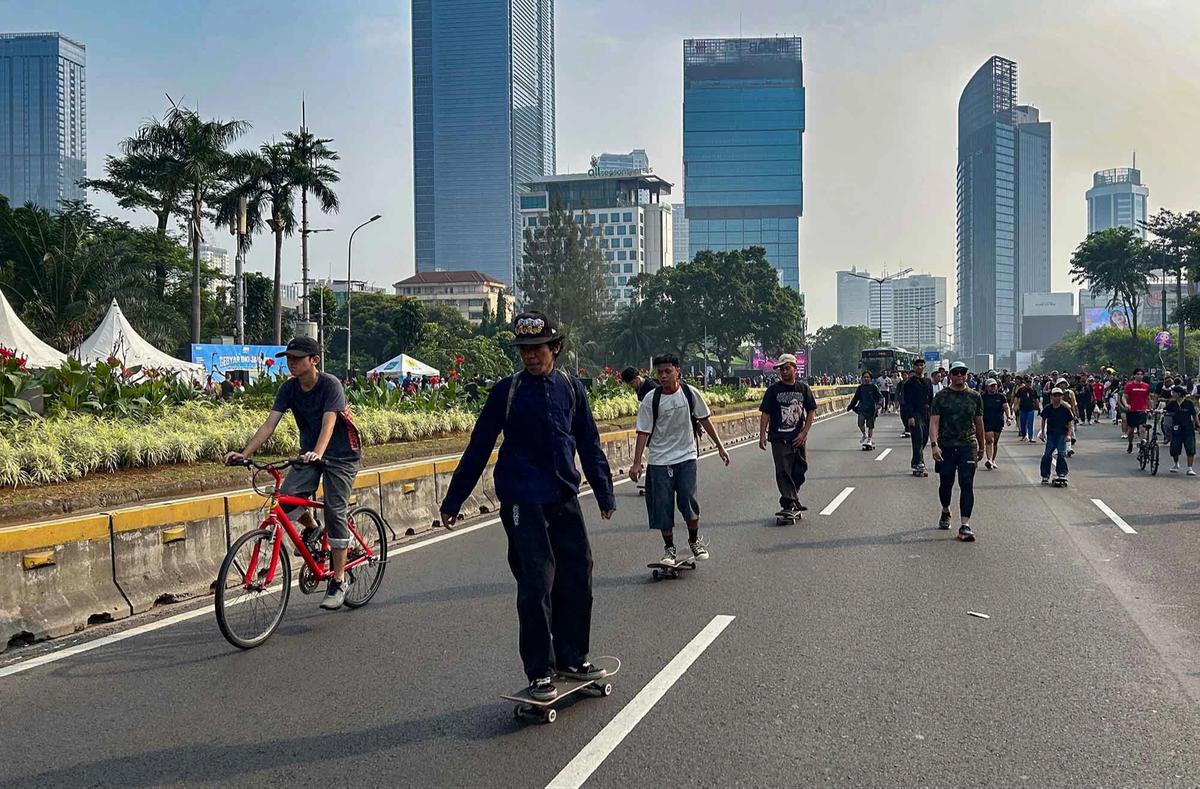 FOTO: Ratusan Skater Ramaikan Perayaan Hari Skateboard Sedunia di Jakarta