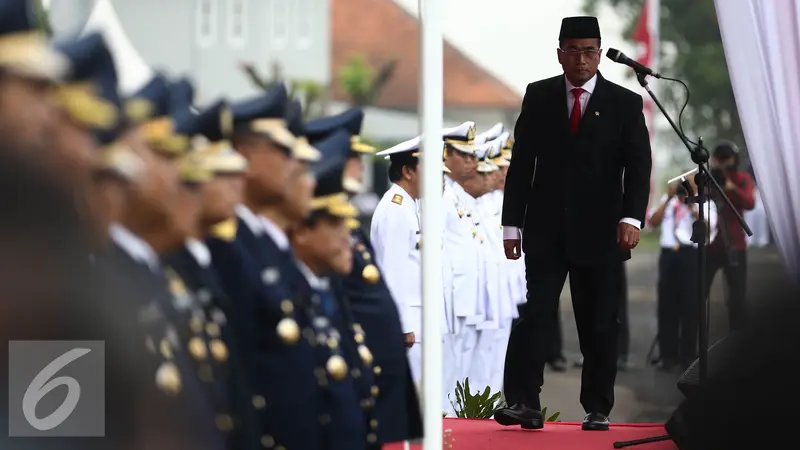 20160908-Menteri-Perhubungan-Lantik-Perwira-Transportasi-Jakarta-Budi-Karya-Sumadi-FF