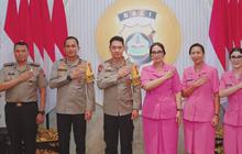 Penuh Kebanggaan, Intip Penampilan Memikat Uut Permatasari Dampingi Suami Naik Pangkat Jadi Kombes Pol
