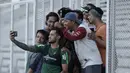 6. Stefano Lilipaly - Pemain Bali United ini kembali menjadi salah satu pemain yang dipanggil untuk memperkuat timnas Indonesia. Pria berdarah Belanda ini terkenal dengan kemampuannya dalam menusuk jantung pertahanan lawan.   (Bola.com/M Iqbal Ichsan)