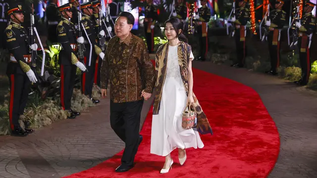 Kepala Negara Menghadiri Gala Dinner KTT ke-43 ASEAN