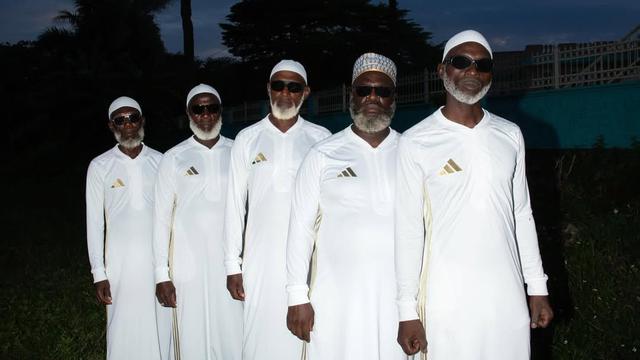 Potret Gamis Adidas yang Kembali Dirilis untuk Sambut Ramadhan 2025