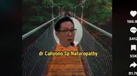Dokter spesialis kedokteran naturopati Cahyono menjelaskan soal larangan tidur menjelang magrib. Foto: tangkapan layar TikTok @stokistag3757.