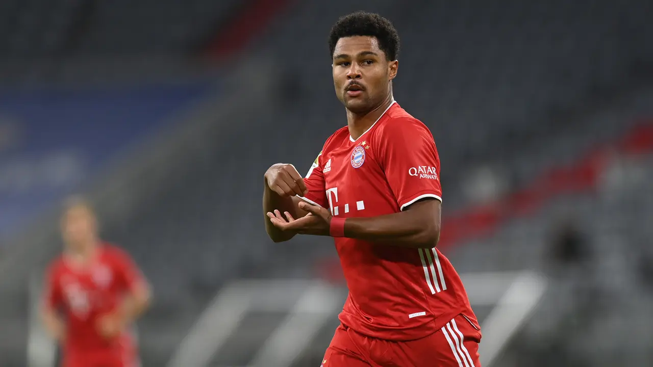 Serge Gnabry Hattrick, Bayern Munchen Pesta Gol di Laga Perdana Liga Jerman