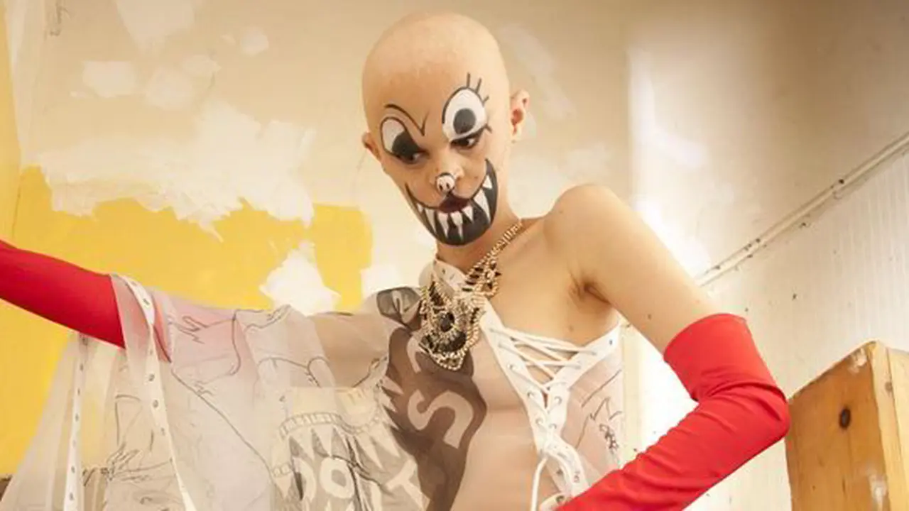 Kelainan Genetik, Wanita 26 Tahun Ini Jadi Model 