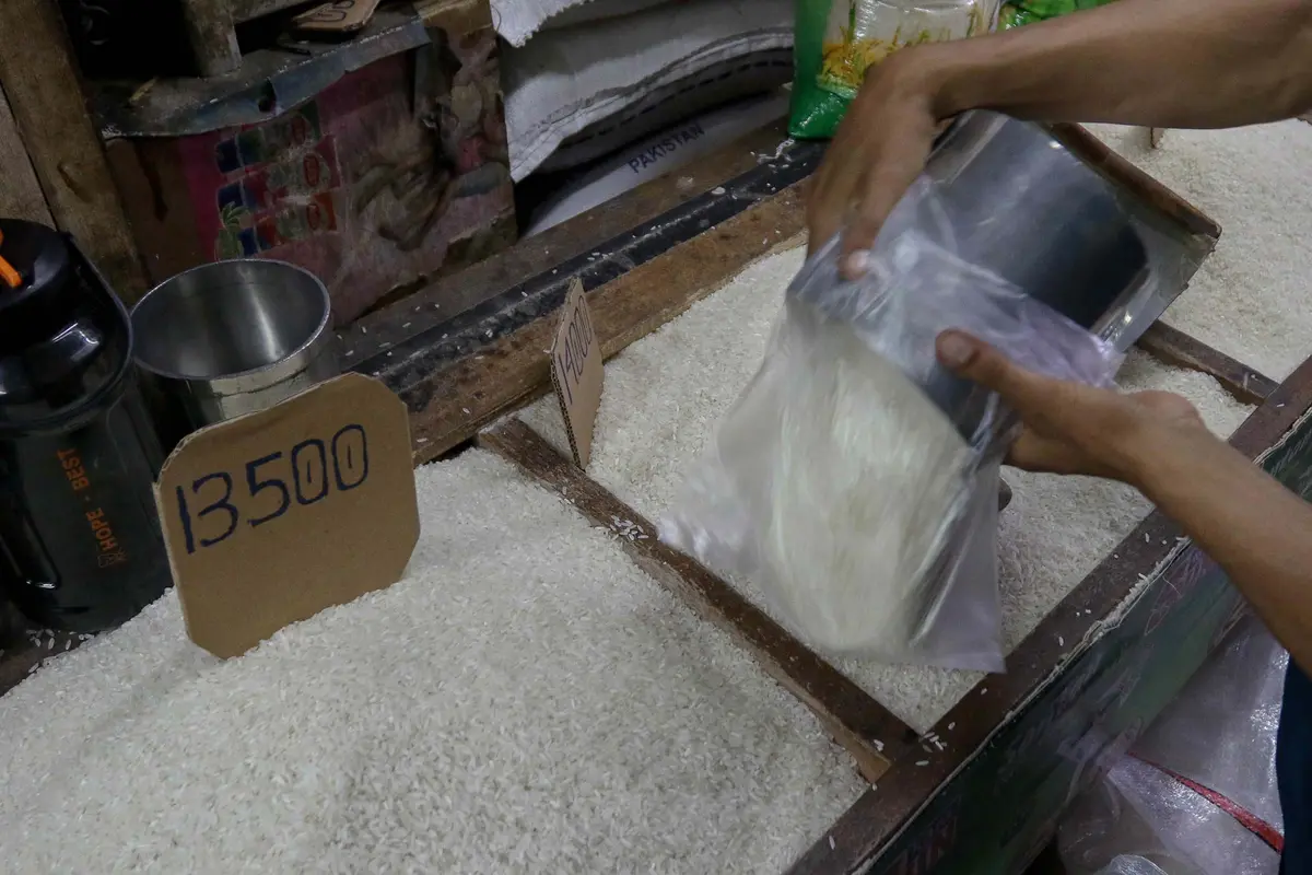 Kenaikan Harga Beras di Pasar Cibubur