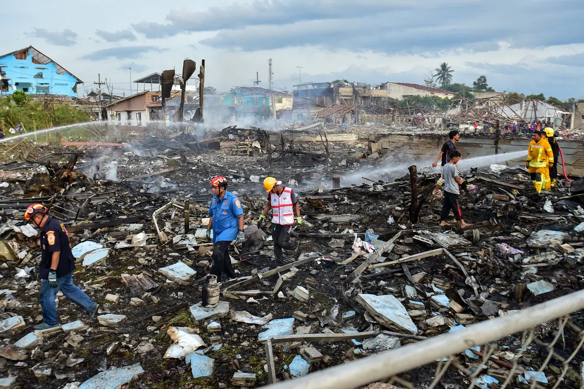 Gudang Kembang Api Meledak di Thailand