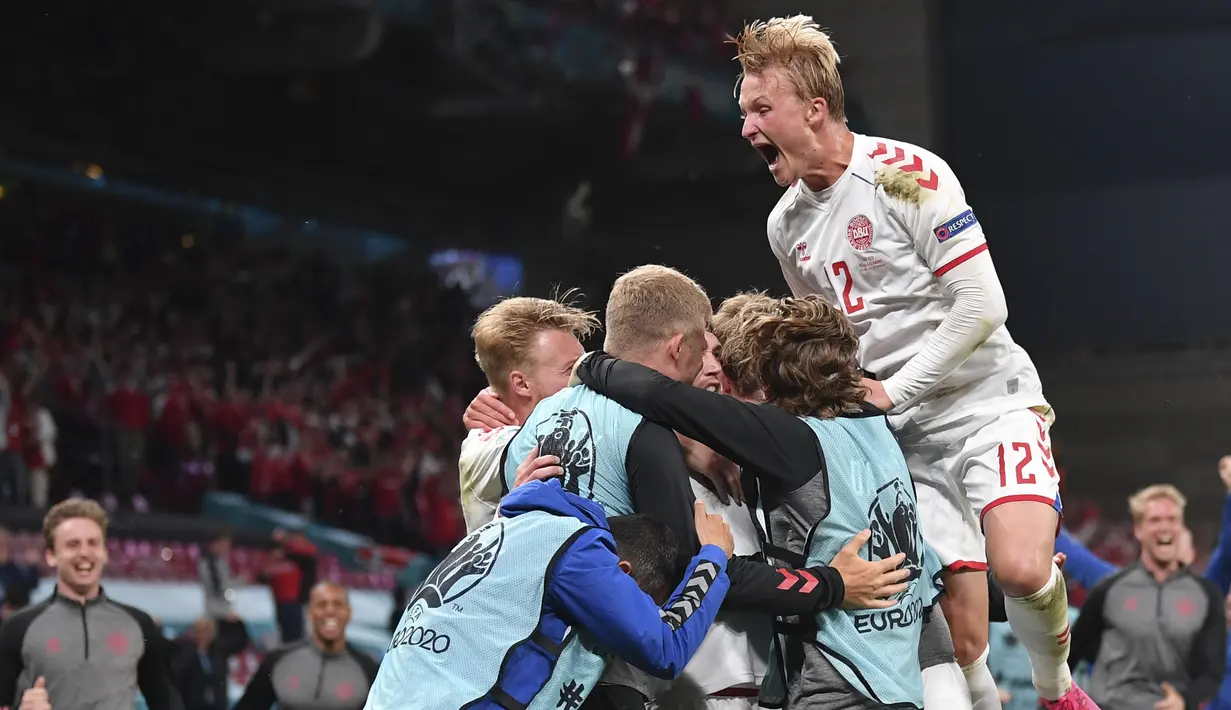 Denmark sukses berpesta gol di gawang Rusia usai kalahkan mereka dengan skor 4-1 pada pertandingan Grup B Euro 2020 yang berlangsung di Stadion Parken, Kopenhagen Denmark. (Foto: AP/Pool/Stuart Franklin)