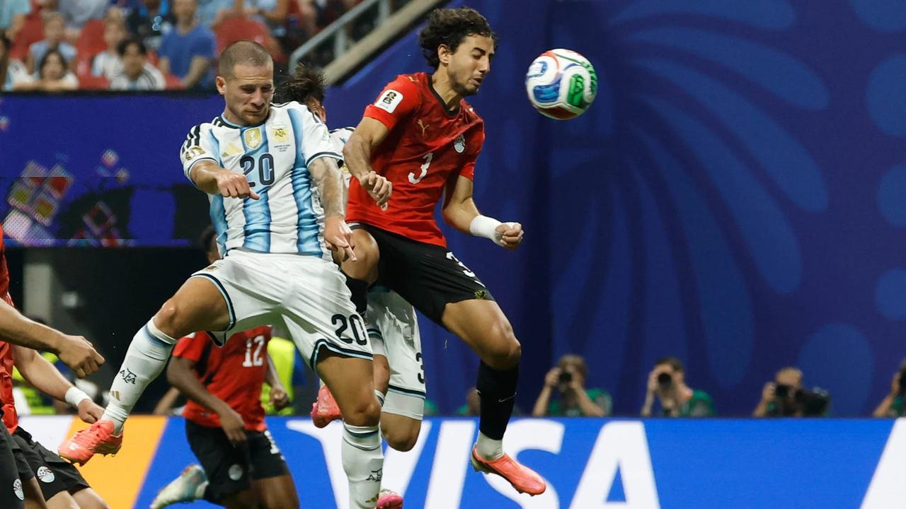 FOTO: Ketinggalan Dua Gol,  Argentina Cetak Remontada Dramatis