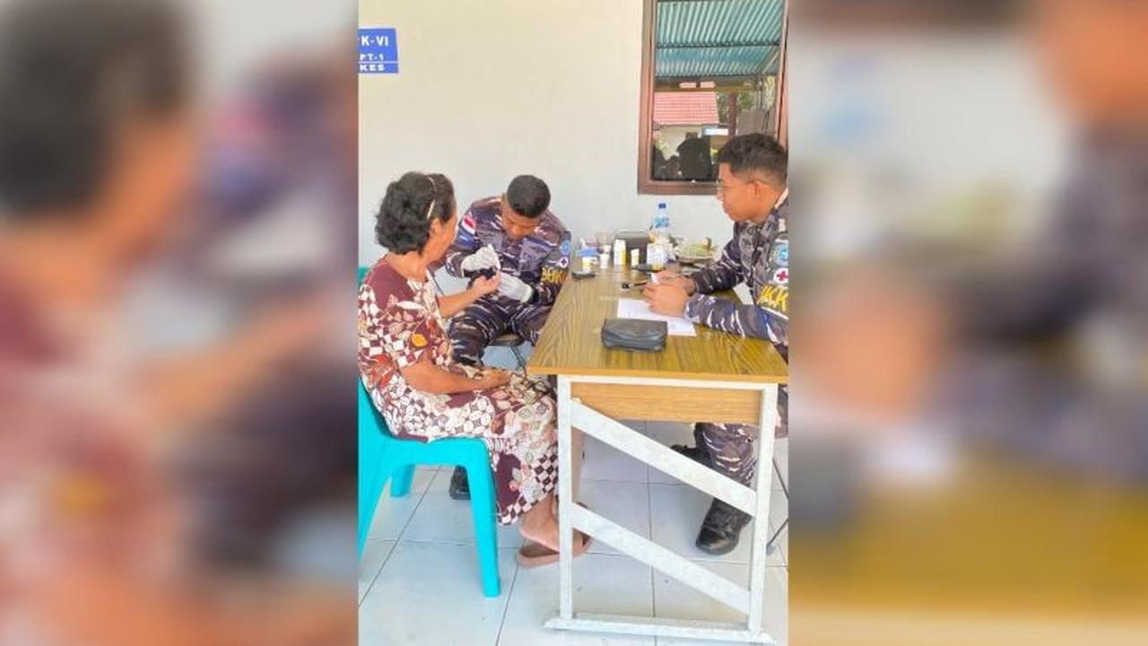 Layanan Kesehatan Kodaeral VIII Perkuat Kemanunggalan di Daerah 3T