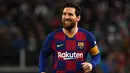 2. Lionel Messi (104 juta dolar) - Messi memperoleh penghasilan 104 juta dolar yang terbagi menjadi 72 juta dolar dari gaji dan 32 juta dolar dari pendapatan iklan. (AFP/Gabriel Bouys)