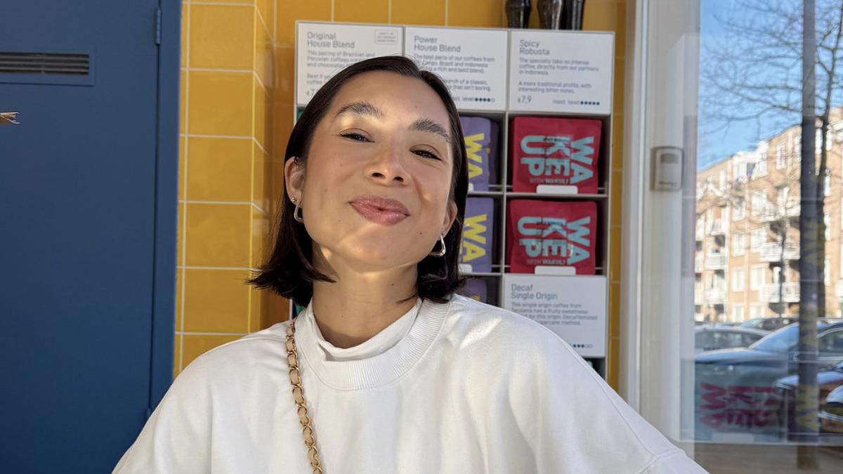 Rayakan Ulang Tahun, Begini Gaya Fashion Awet Muda ala Jennifer Bachdim