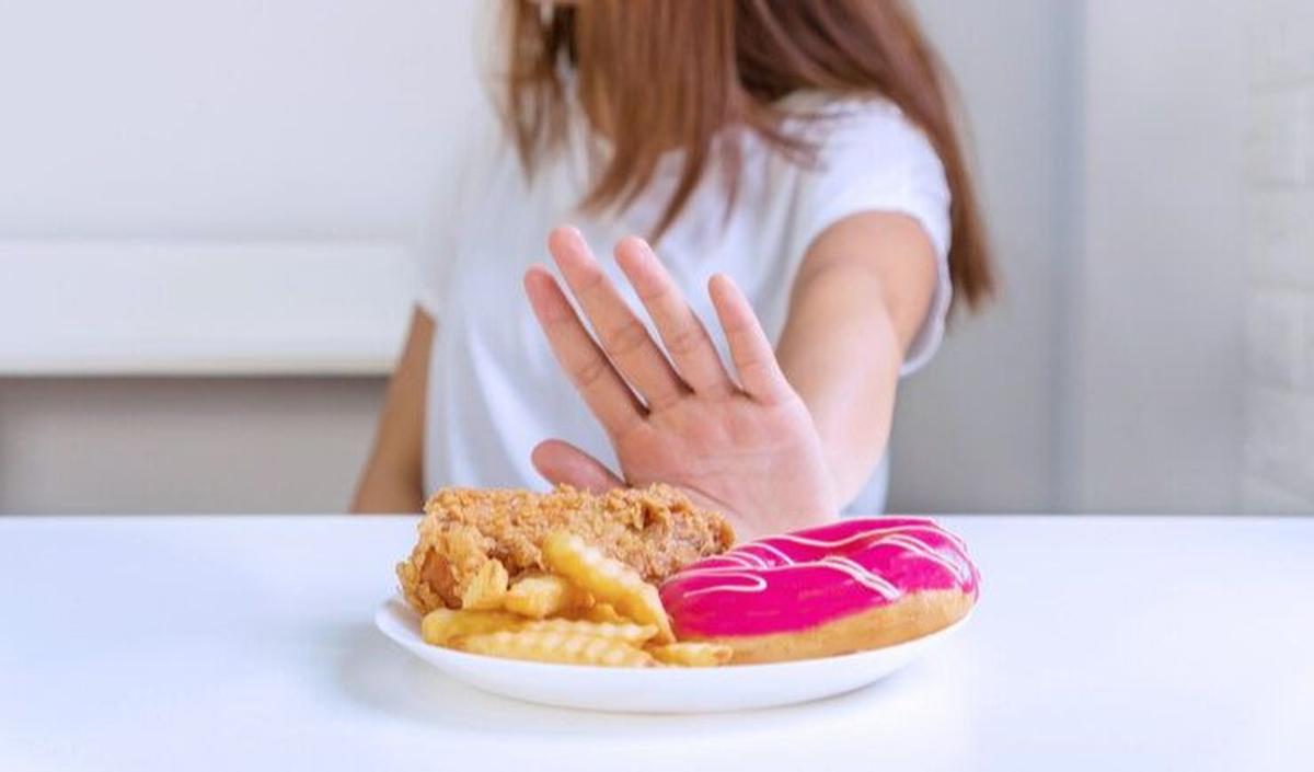 <b>Tips Berhenti Makan Junk Food</b><br>