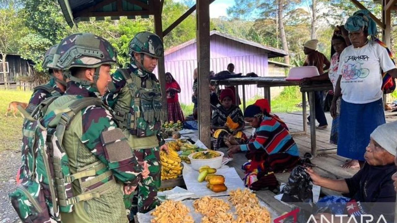 Tahukah Anda? Satgas Yonif 521/DY Tak Hanya Jaga Perbatasan, Juga Penuhi Pangan dari Hasil Bumi Warga Pedalaman Papua