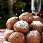 Oliebollen. | via: housetrip.fr