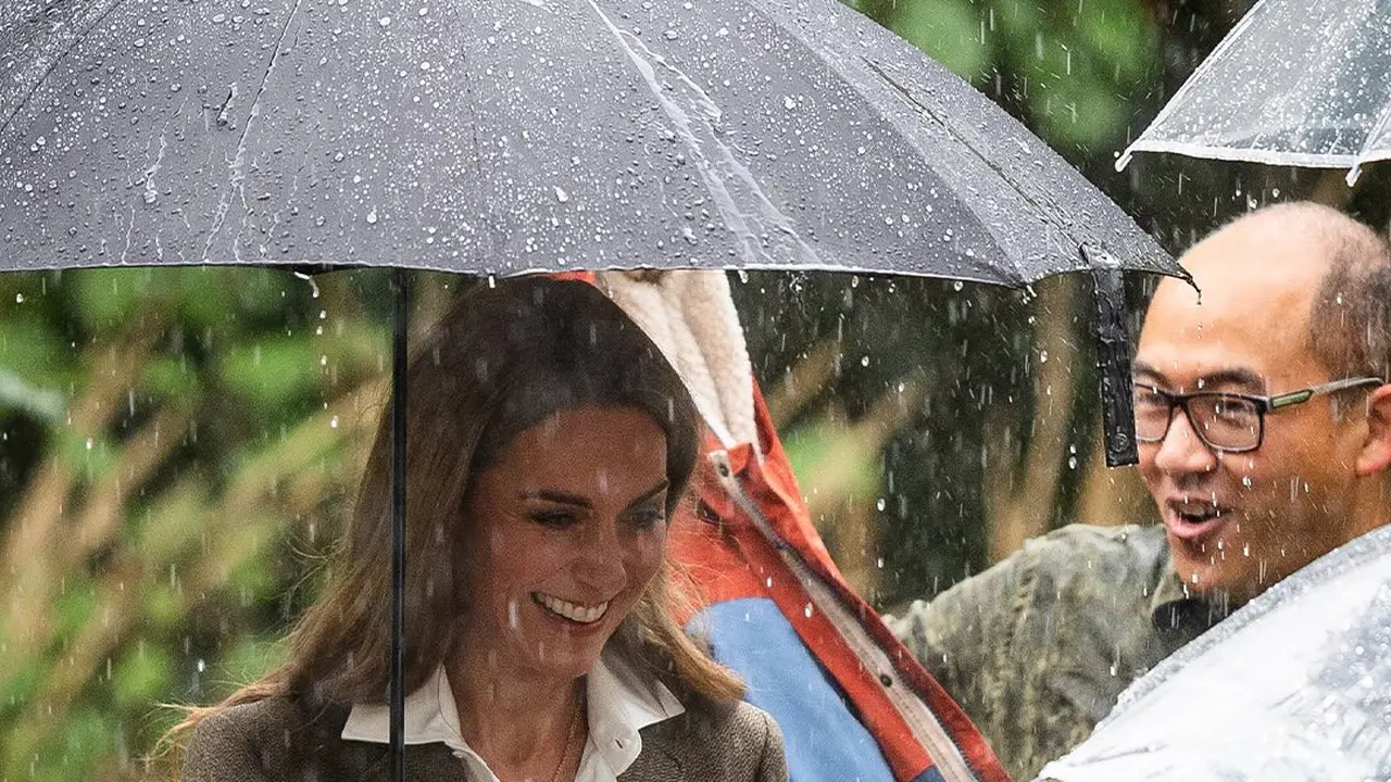Kate Middleton Resmi Pamerkan Warna Rambut Pirang, Terlihat Manglingi dengan Pesona yang Fresh