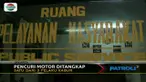 Setelah lebih dari satu jam, sang ibu yang juga korban perampokan berhasil membuat perampok kapok.