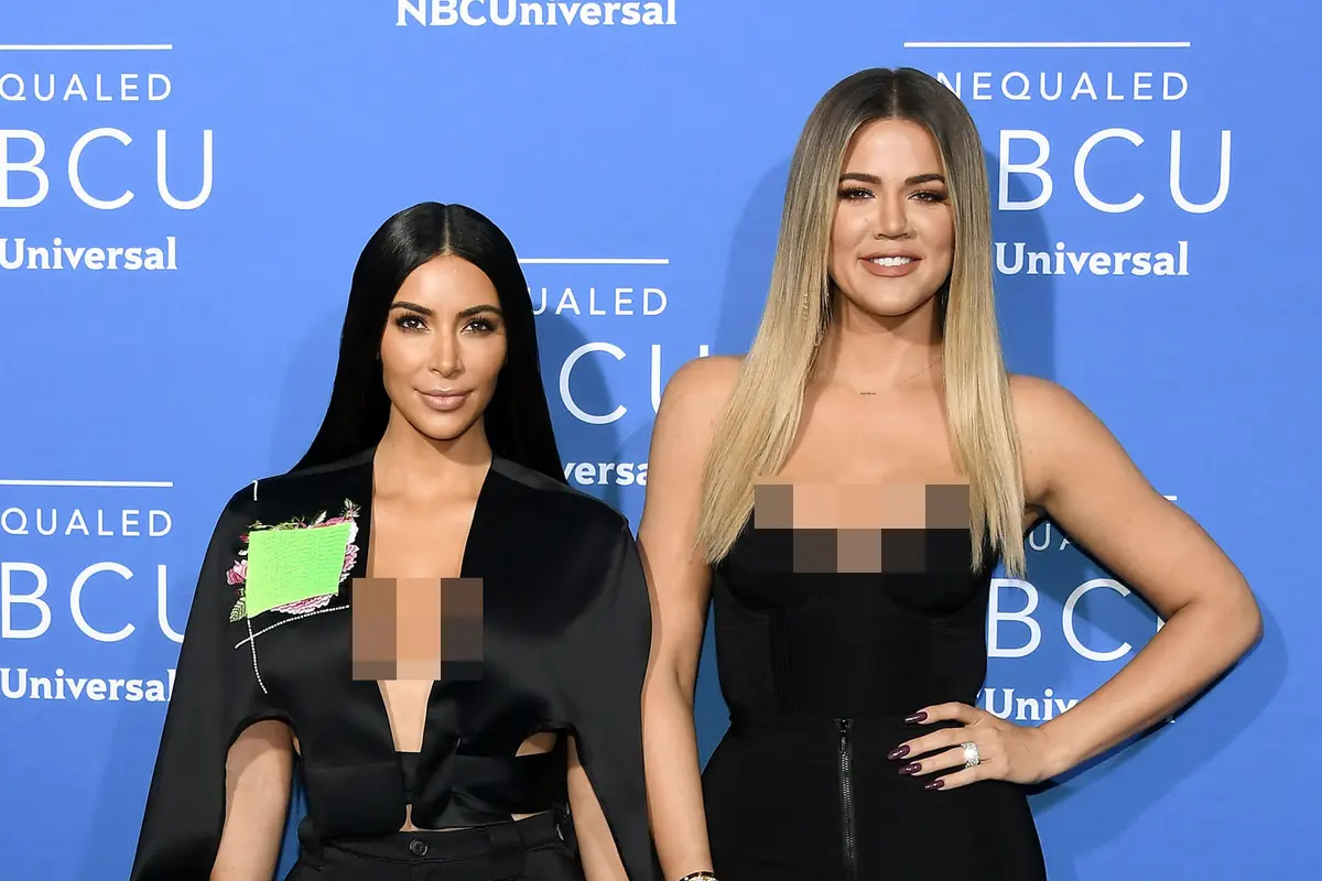 [Bintang] Kim Kardashian dan Khloe Kardashian