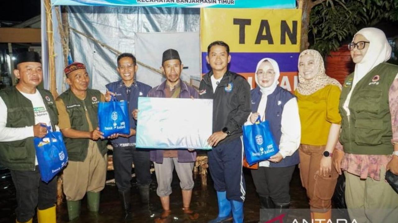 Wali Kota Banjarmasin Langsung Antar Bantuan untuk Warga Terdampak Banjir Banjarmasin