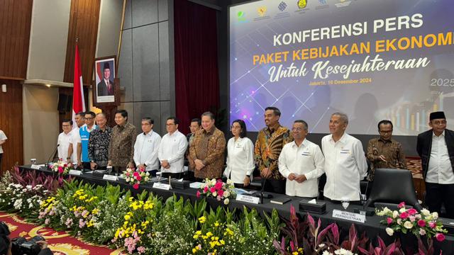 Konferensi pers Paket Kebijakan Ekonomi, Senin, 16 Desember 2024. (Foto: Liputan6.com/Tira Santia)