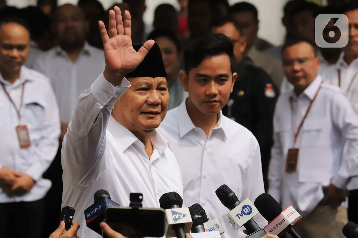 Prabowo dan Gibran Tuba di KPU