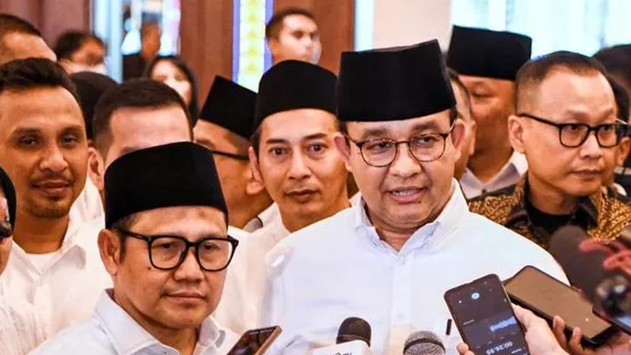 Senyum Anies Respons Tidak akan Didukung Keluarga Gus Dur di Pilpres 2024