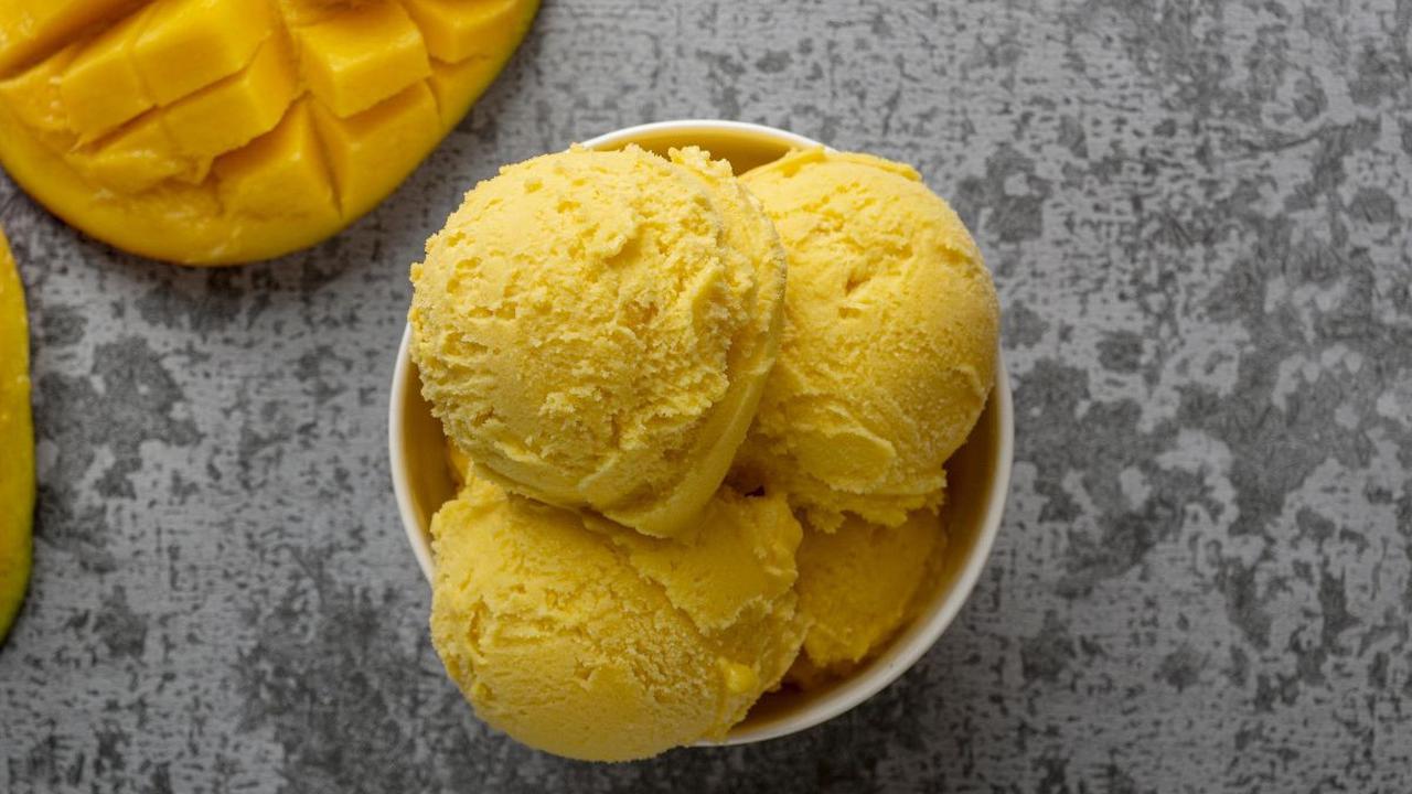 8. Mangga: Keceriaan dan Optimisme