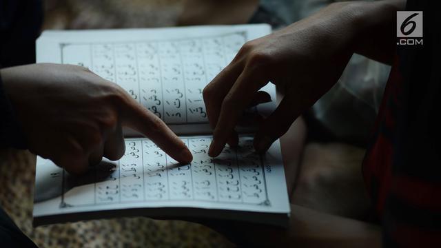 Mengintip Anak-Anak Punk Belajar Ngaji di Tebet