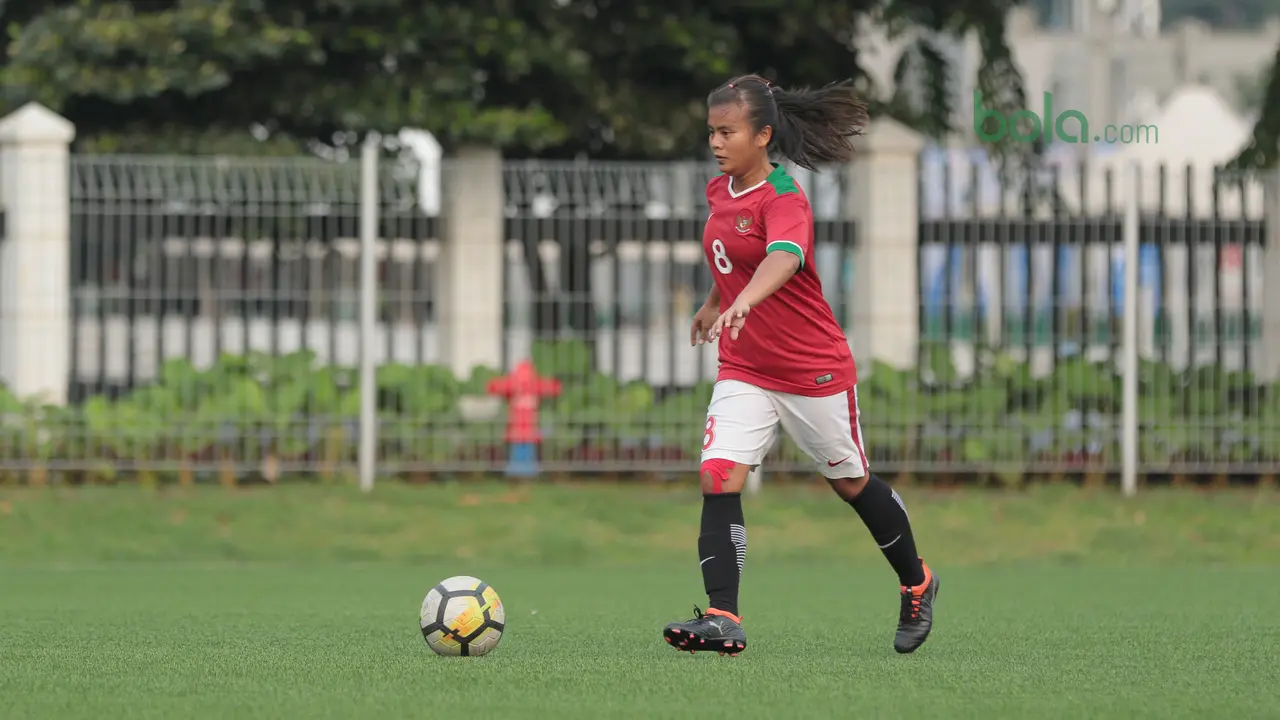 Timnas Wanita Indonesia, Bola.com, Susi Susanti