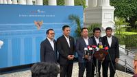 Ketua Komisi V DPR RI Lasarus di Istana Negara, Jakarta, Kamis (17/4/2025). (Liputan6.com/Nanda Perdana Putra)