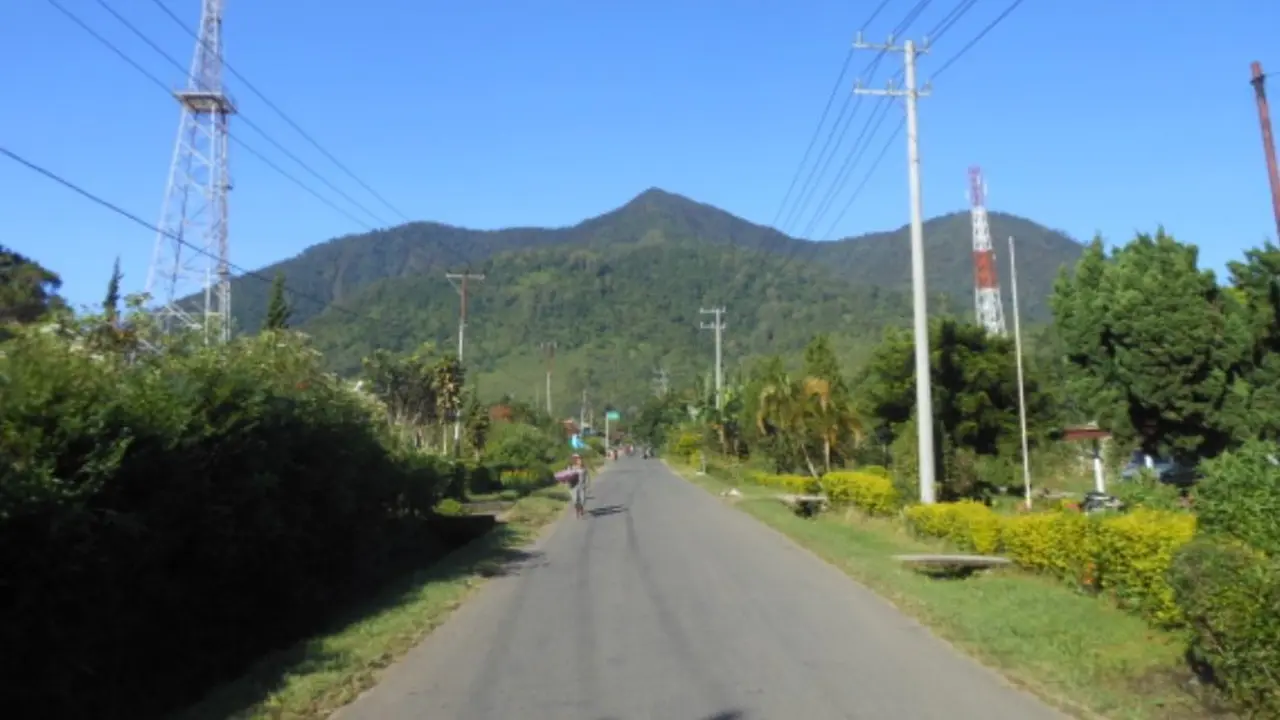 Gunung Poco Ngandonalu