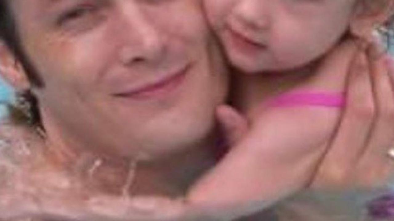 Sedari Kecil Memiliki Kedekatan dengan Sang Ayah <br>