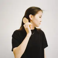 Penggunaan alat yang kurang sesuai dapat membuat rambut lebih sulit diatur (Sumber: Pexels.com)