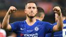 Selebrasi gelandang Chelsea, Eden Hazard setelah mencetak gol ke gawang Arsenal pada laga laga final Liga Europa 2018/2019 di Baku Olympic Stadium, Baku, Azerbaijan (29/5/2019). Hingga kini Eden Hazard tercatat menjadi pemain termahal Chelsea yang pernah dijual ke klub Liga Spanyol sepanjang sejarah. Ia dijual ke Real Madrid pada awal musim 2019/2020 dengan mahar 115 juta euro atau kini setara Rp1,9 triliun setelah membela Chelsea sejak awal musim 2012/2013 usai didatangkan dari LOSC Lille. (AFP/Ozan Kose)