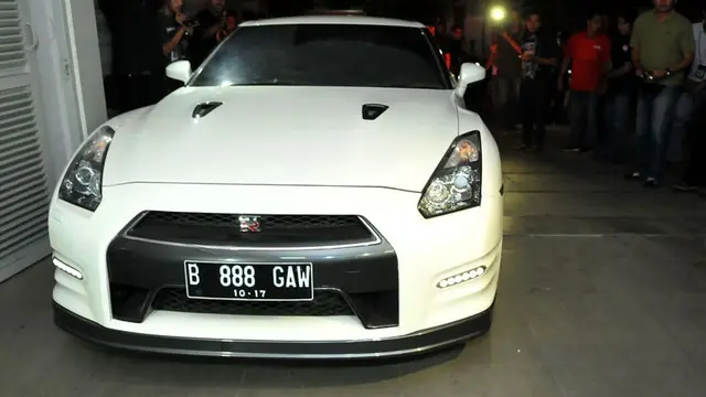 Mobil Mewah Wawan yang Disita KPK	