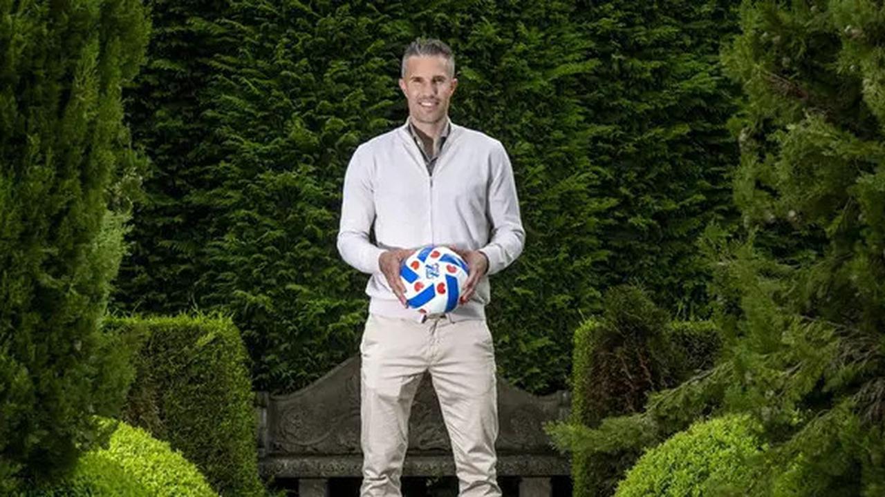 Robin Van Persie Ngamuk Timnya Lawan 12 Pemain di Liga Belanda, Jadi Batal Menang