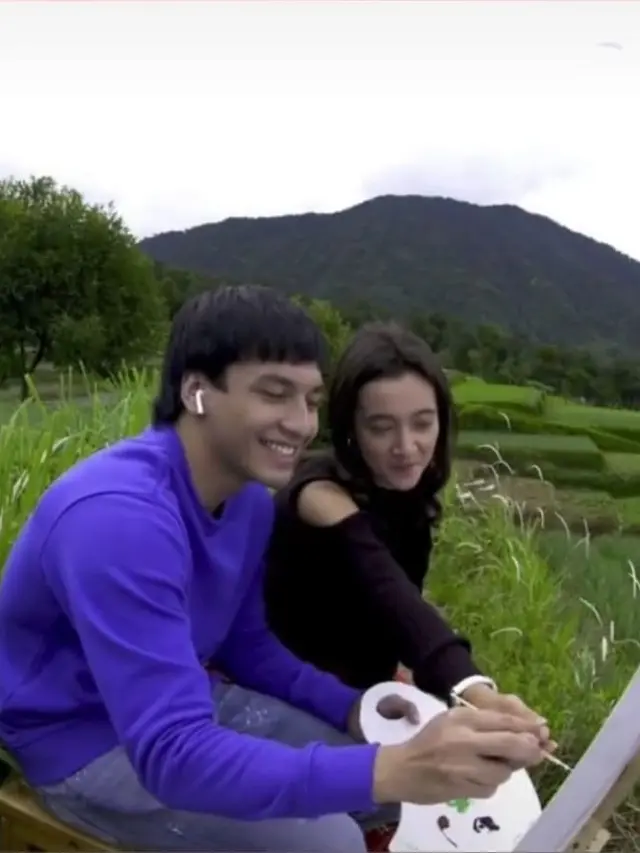 7 Potret Kebersamaan Jefri Nichol dan Megan Domani dalam Mini Seri Catatan Harianku