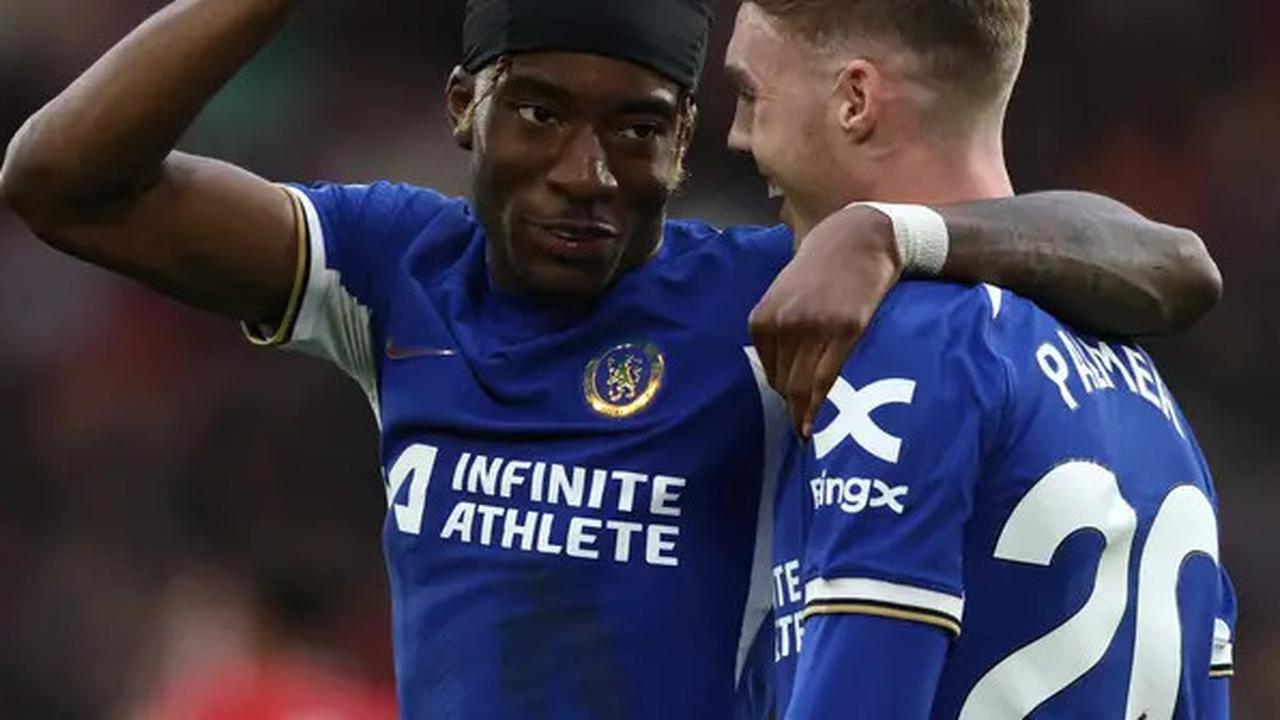 Bikin Salut! Penyerang Chelsea ini Kirim Sembako ke Kampung Halamannya, Ditambah Buku dan Pena untuk Anak-anak
