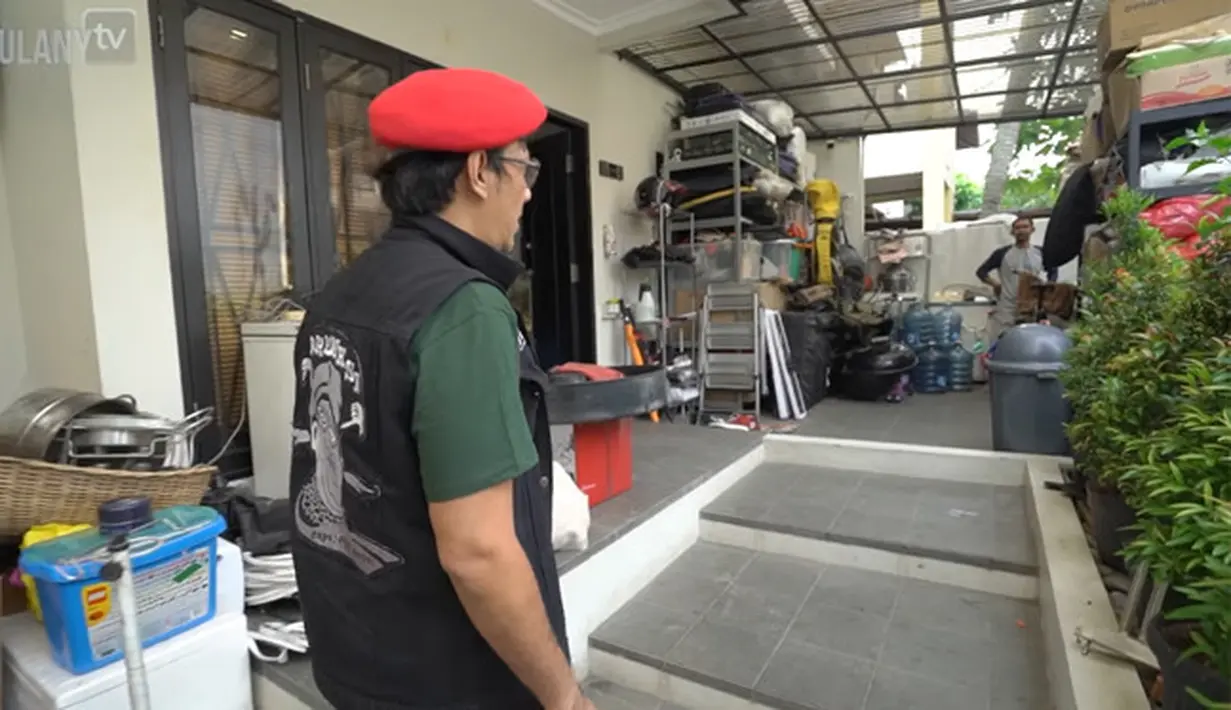 Tora Sudiro (Youtube/TAULANY TV)