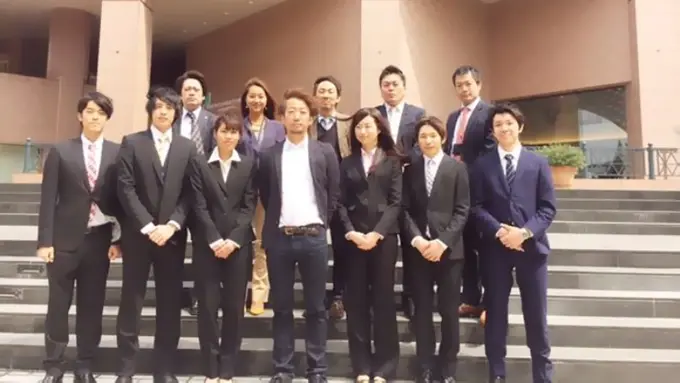 [Bintang] Karyawan Berhenti Merokok, Bos Asal Jepang Beri Hadiah Istimewa