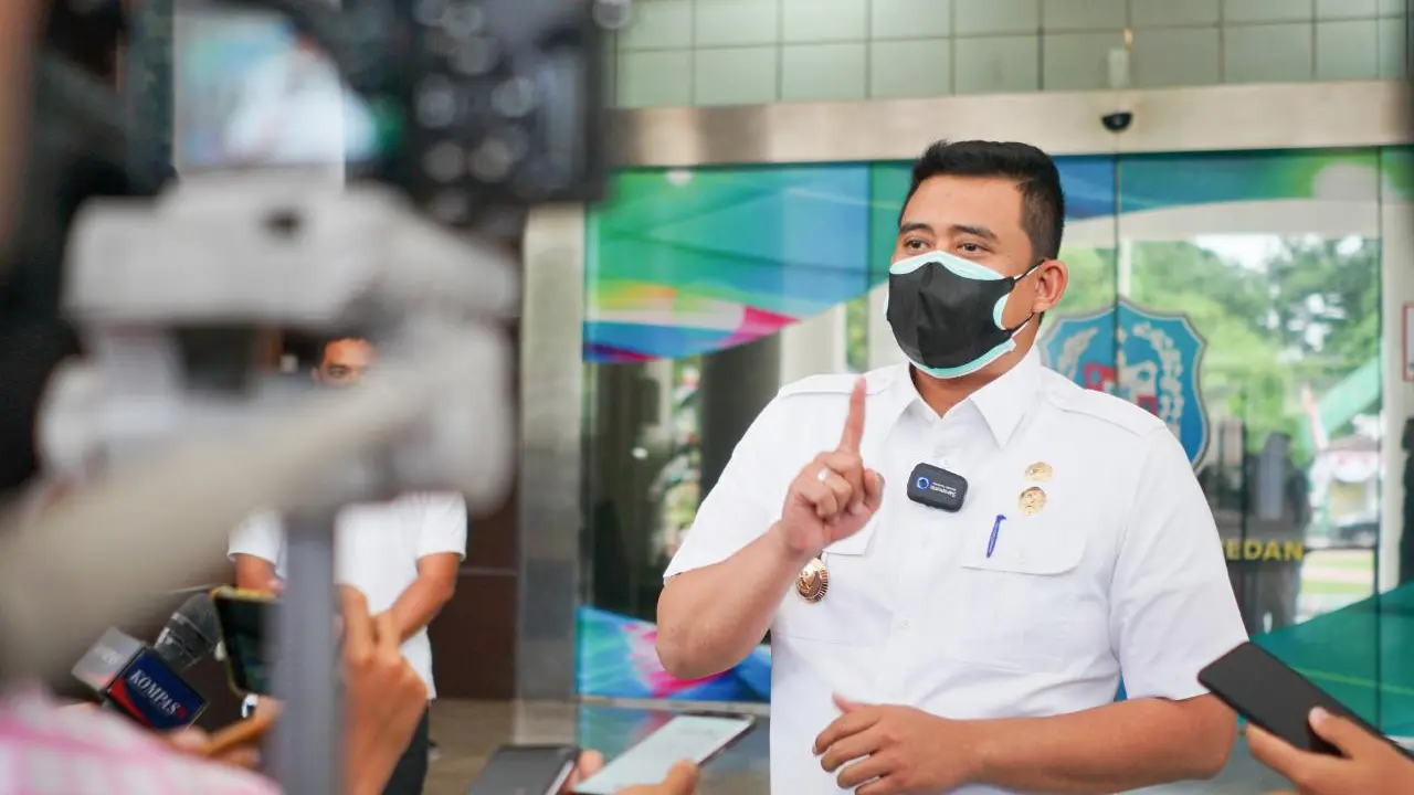 Vaksinasi Massal Picu Keramaian, Bobby Nasution:  Tak Ada Keterlibatan  Pemko, Bukan Wilayah Medan
