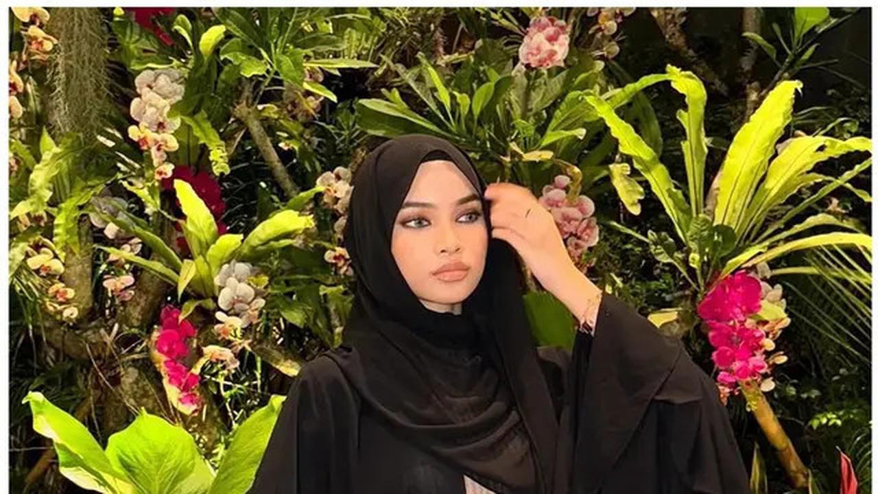 6 Potret Terbaru Alyssa Spischak, Putri Sambung Ustaz Derry Sulaiman yang Memesona