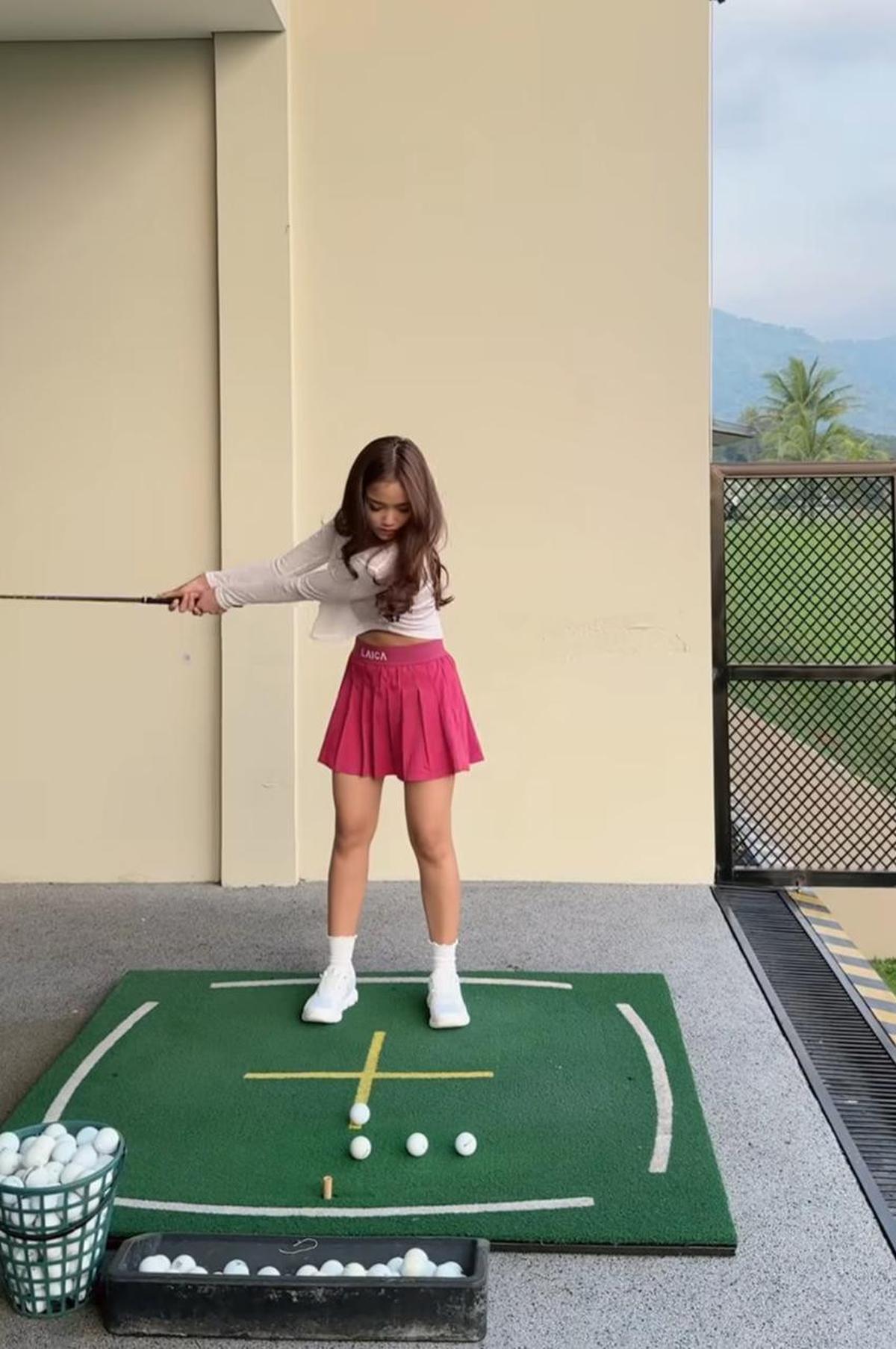 5 Potret Kebersamaan Verrell dan Fuji di Lapangan Golf, Netizen Semakin Terbawa Perasaan