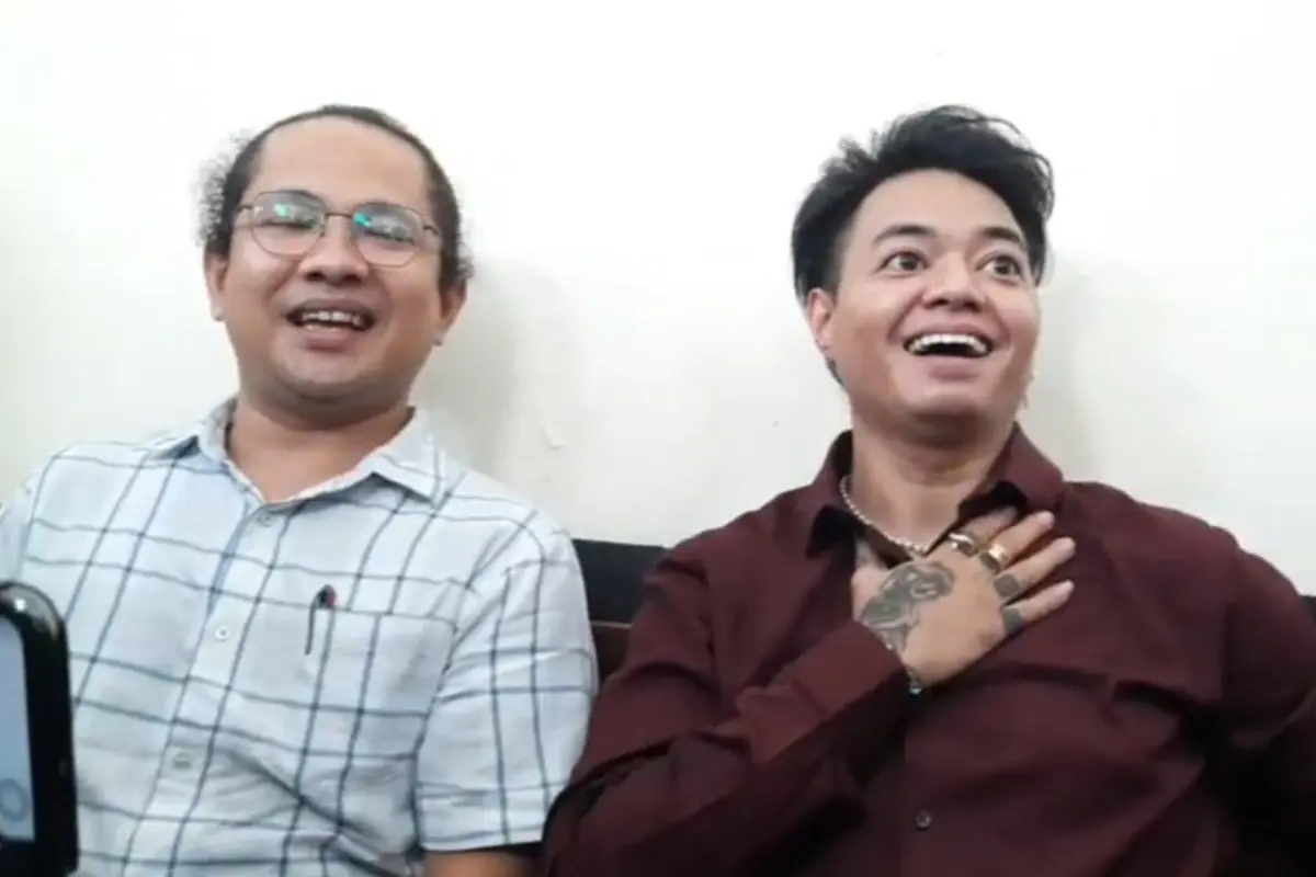 Reza Arap bersama pengacaranya