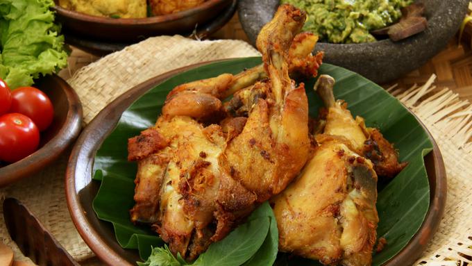 Resep Ayam Goreng Gurih dengan Bumbu Santan - Lifestyle 