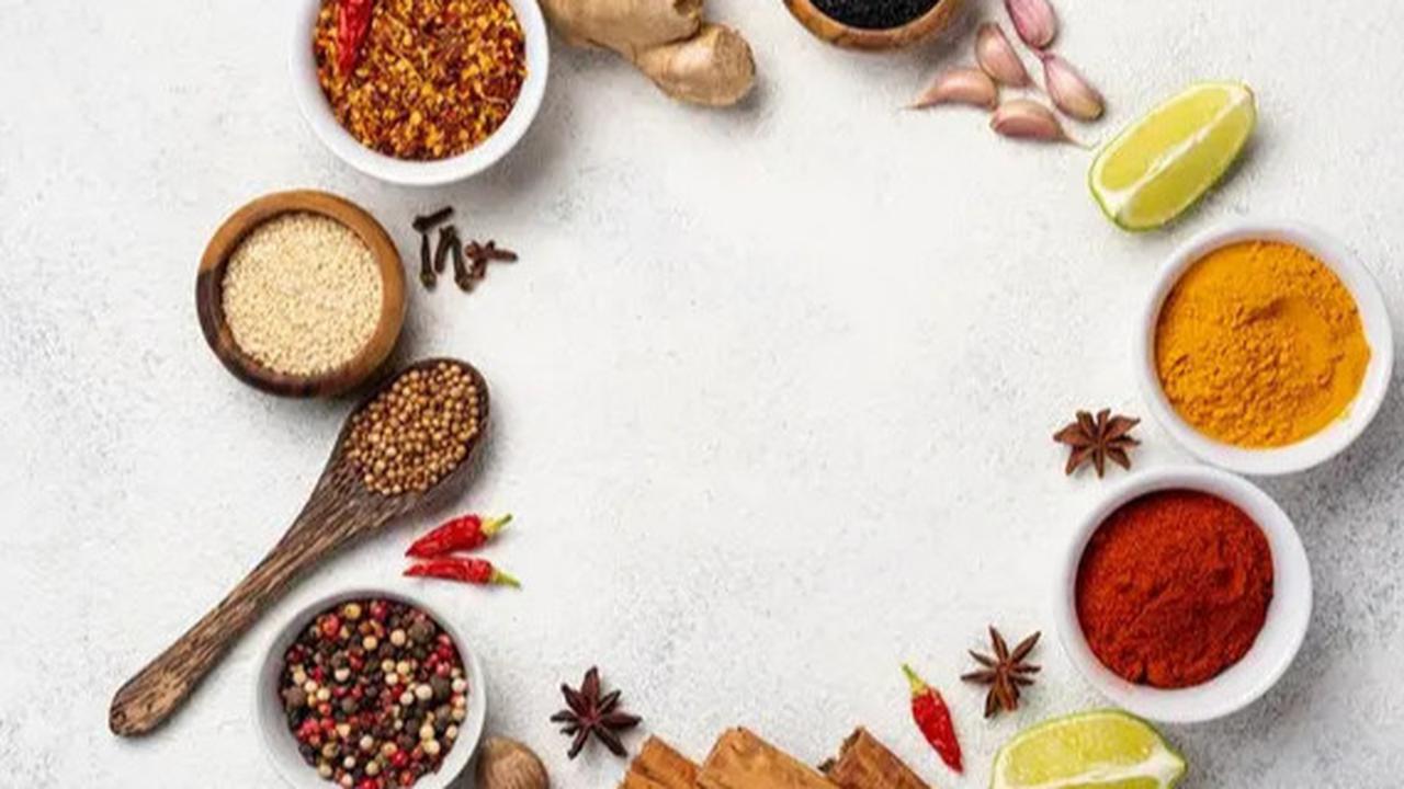 Mana yang Lebih Unggul, Bumbu Organik vs Bumbu Biasa