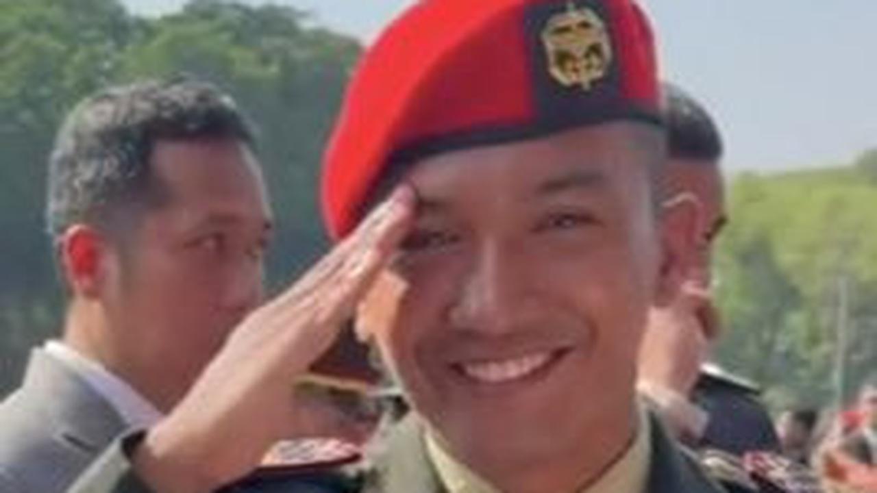 Pelantikan Perwira di Istana Negara<br>