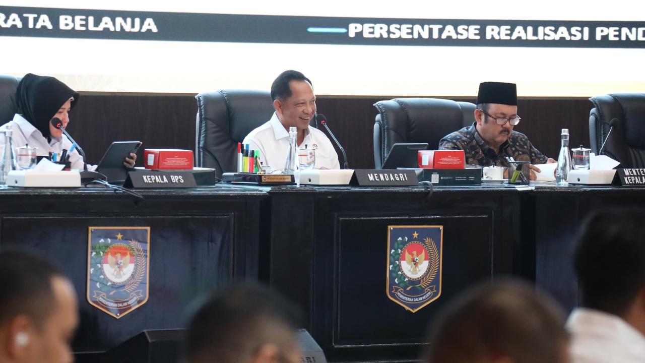 Mendagri Pacu Provinsi Papua Tengah, Papua Pegunungan, dan Papua Selatan Genjot Realisasi APBD