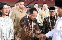 VIDEO: Detik-Detik Prabowo Banggakan Sri Mulyani, Cetak Sejarah Satu Bulan Berkuasa